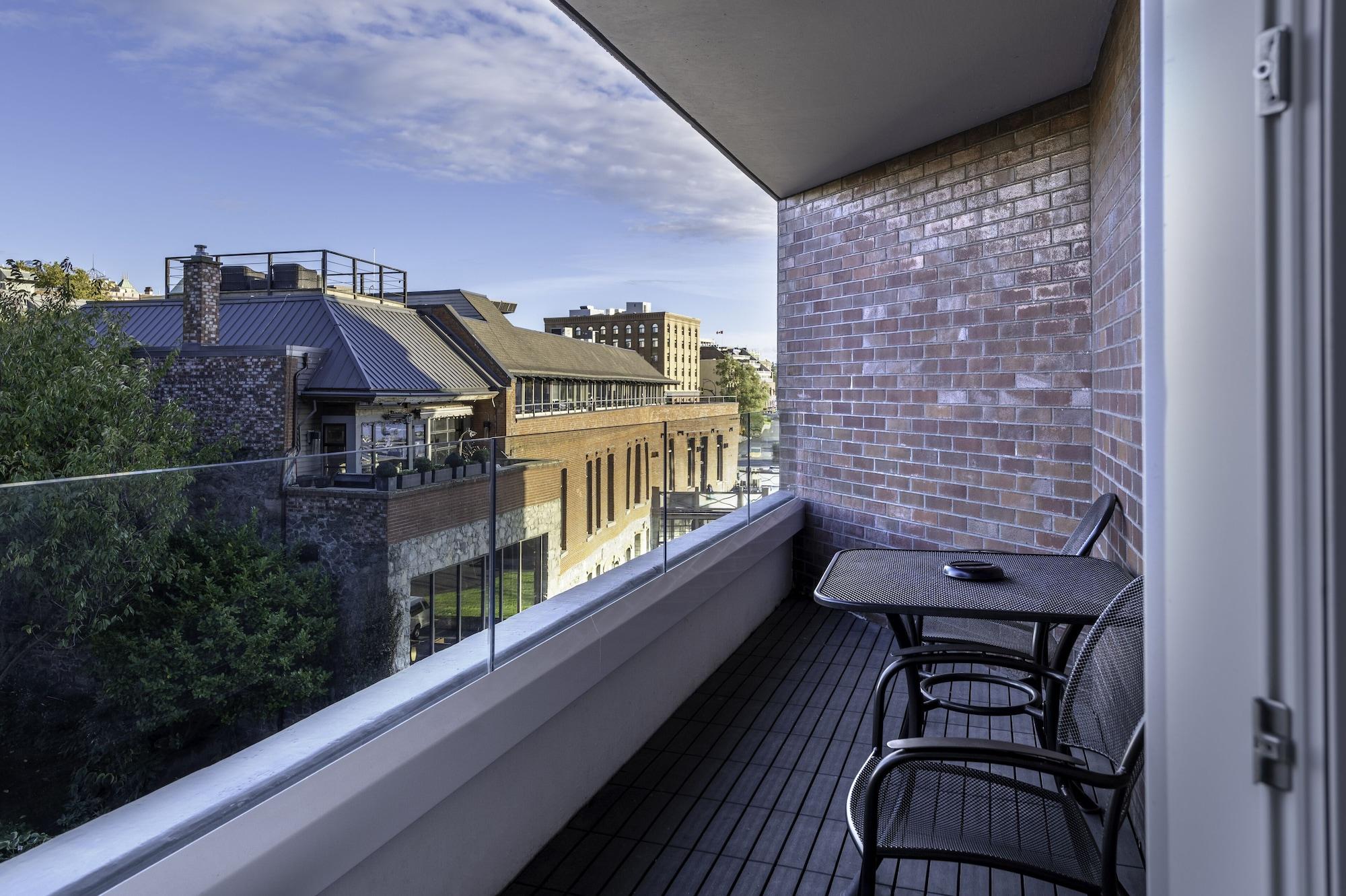 Victoria Regent Waterfront Hotel & Suites Eksteriør billede